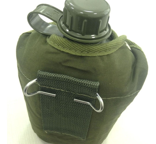 Imagem 3 de 3 de Cantil Nautika Ntk Plástico Estilo Militar Com Capa 900ml
