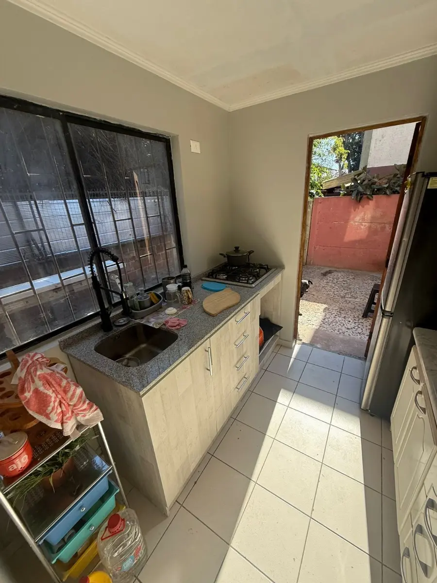 Imagen 3 de 20 de Se Vende Cómoda Casa En Villa Alemana De Dos Pisos.