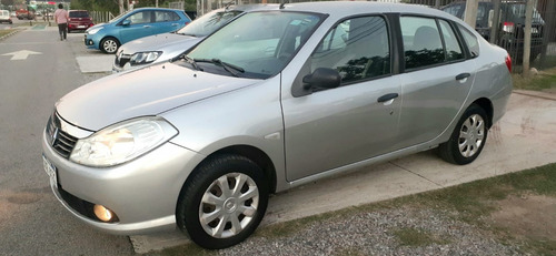 Renault Symbol Expression 1,6 16 V.