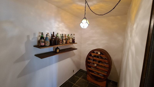 Casa À Venda- Bandeirantes (pampulha)
