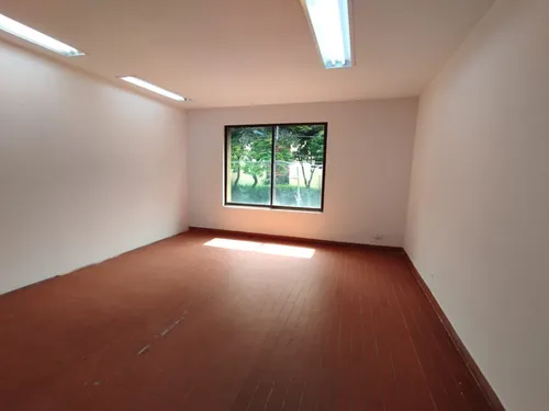 Edificio En Arriendo En Cuarto De Legua - Guadalupe. Cod A11642