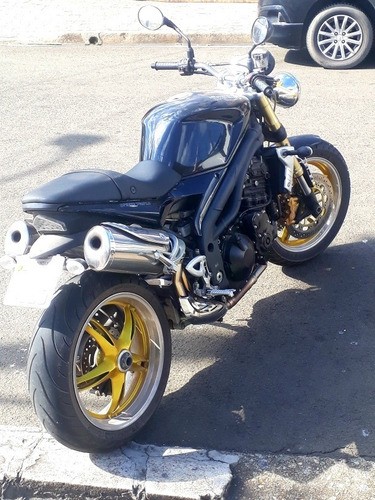 Imagem 1 de 8 de Triumph Speed Triple 1050i