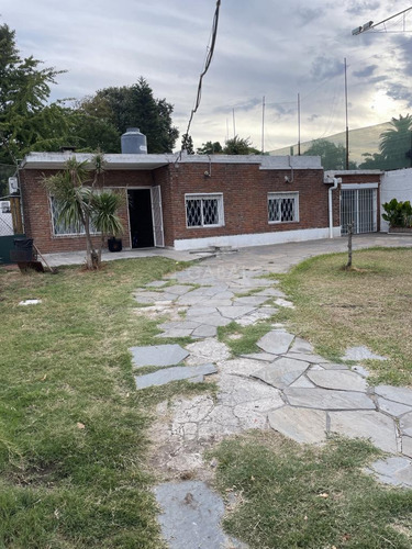 Casa 3 Dormitorios En Carrasco Norte
