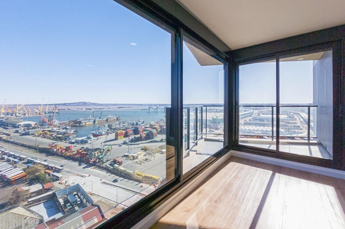 Imagen 7 de 23 de Venta Apartamento 2 Dormitorios En Centro - Nostrum Bay - Piso 21 - Cochera - Equipado! Con Renta