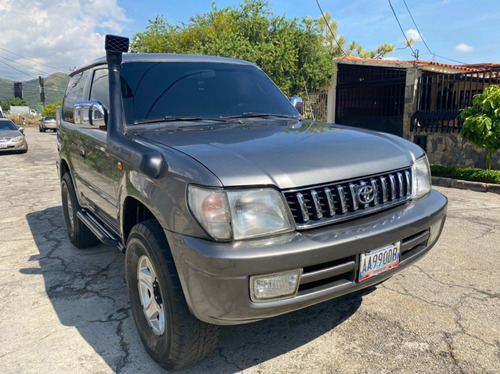 Imagen 2 de 12 de Toyota Meru