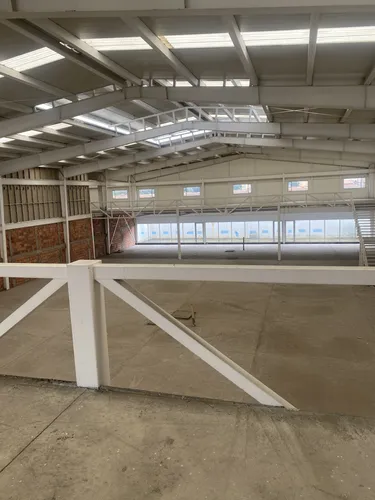 Local En Arriendo En Avenida Pradilla. Cod A1092018