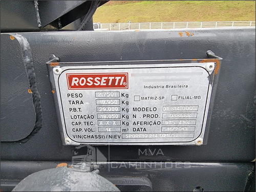 Imagem 14 de 15 de Caminhão Volvo Vm 270 8x2