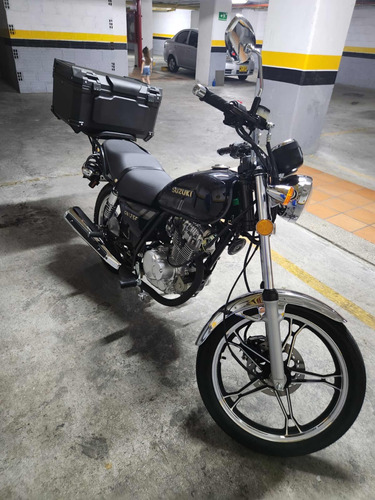 Suzuki 2025