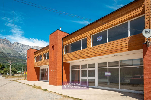 Imagen 2 de 11 de Se Alquila - Local Comercial - 650 Mts2 - El Bolsón
