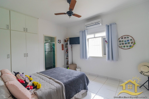 Imagem 17 de 21 de Casa - Térrea No Bairro Ribamar, 600 Metros Da Praia, Peruíbe-sp - 5236