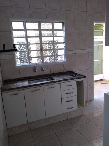 Casa À Venda Na Rua Dos Pessegueiros, Taboão, Diadema - Sp - Liv-11549