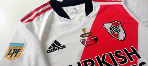 Camiseta River Julian Alvarez Final Colon Utileria (Usado)