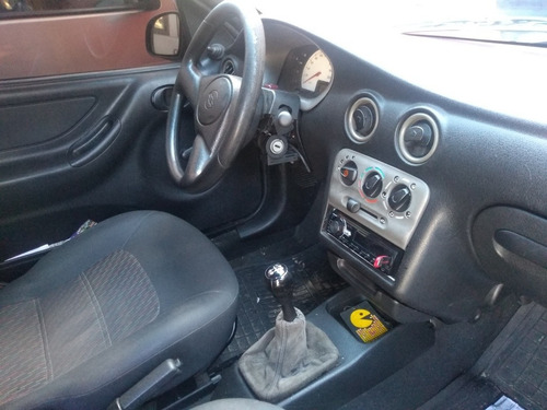 Chevrolet Celta 1.0 3p 2001