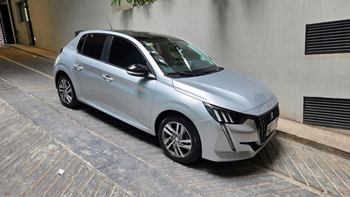 Peugeot 208 1.6 Feline Tiptronic