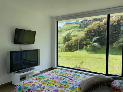 Encantadora Finca En Venta Llanogrande