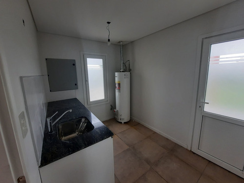 Imagen 7 de 30 de Casa En Venta La Plata A Estrenar
