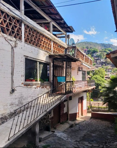 Imagen 3 de 3 de N. Mancillas Valle De Bravo