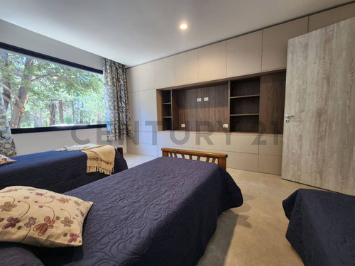 Casa En Venta - Bariloche- Club De Campo Dos Valles