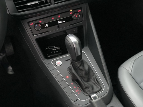 Volkswagen Nivus 1.0 4p Flex 200 Tsi Highline Automático