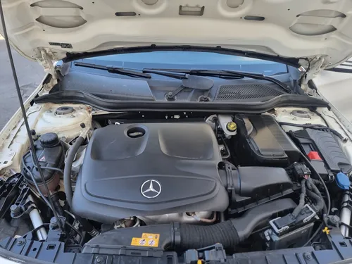 Mercedes-Benz Clase GLA 1.6 200 Cgi Sport At