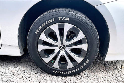 Toyota Prius 2020
