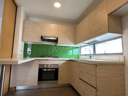 Apartamento En Arriendo En Castropol. Cod A775999