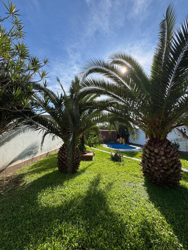 Venta Casa 5 Dormitorios Zona Av America