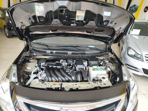 Nissan Versa 1.6 16V SV FlexStart CVT (Flex)