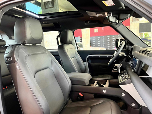 Imagen 17 de 21 de Land Rover Defender New 90 Extrafull