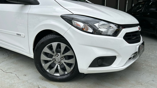 Chevrolet Onix 1.0 5p
