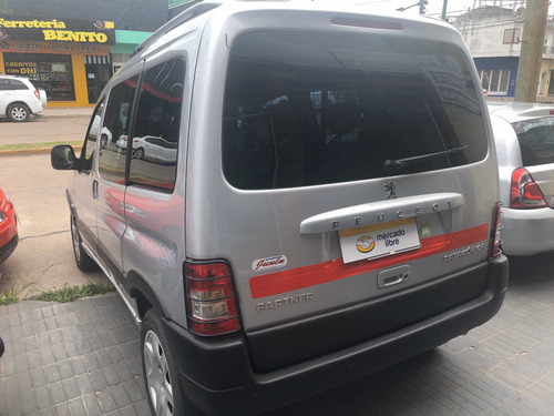 Imagen 10 de 11 de Peugeot Partner Patagónica 1.6 Hdi Vtc Plus 2014