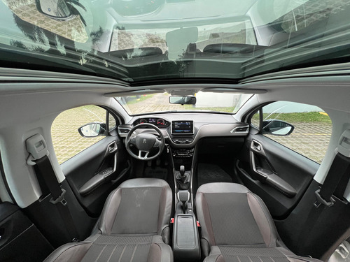 Peugeot 2008 1.6 Feline Tip