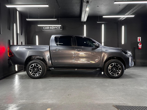 Toyota Hilux 2.8 Tdi 4x2 Srx At6