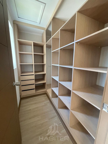 Casa En Venta De 3 Dorm. En Talca Las Rastras
