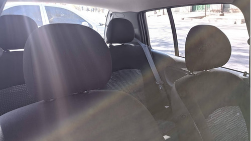 Renault Clio 1.2 Authentique Pack Ii 75cv