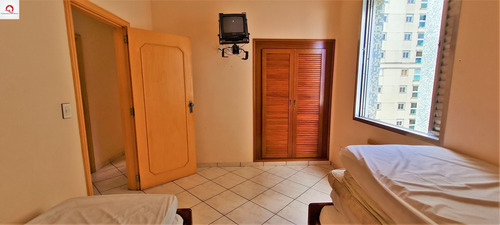 Imagem 8 de 16 de Praia Das Pitangueiras, Guarujá, Frente Para O Mar, 3 Dormitórios, 1 Suíte, Sala Para 2 Ambientes Com Sacada, Vista Para O Mar, Serviço De Praia - Ap05857 - 69419313