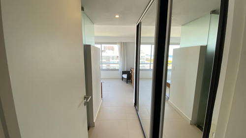 Imagen 12 de 30 de Apto Con Vista Al Mar, Parrillero Propio, 3 Suites Servicio, Temp 2022 - Playa Brava