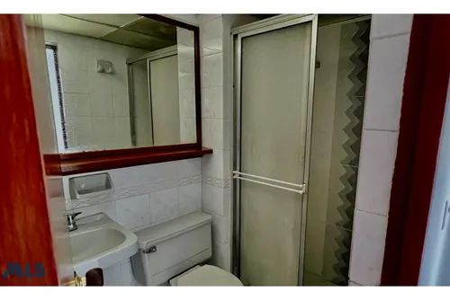 Comodo Y Amplio Apartamento En Envigado De 3 Alcob...(mls#252176)