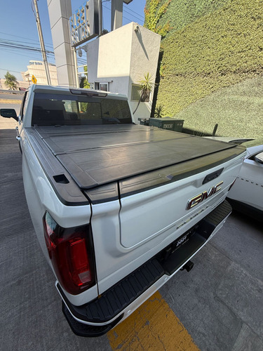 GMC Sierra 6.2 Denali Dvd At