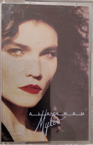 Cassette De Alannah Myles Love Is (2132