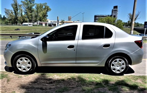 Renault Logan Authentique 1.6