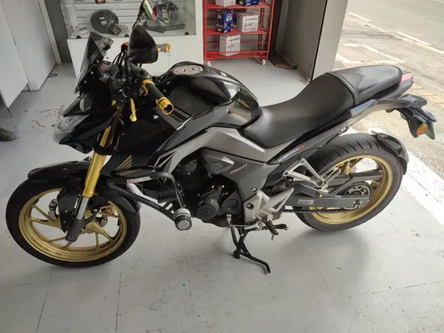 Honda Cb190r Modelo 2018 , Color Negro Onix .perfecto Estado