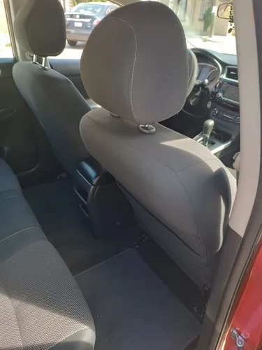 Nissan Sentra 1.8 Advance Cvt