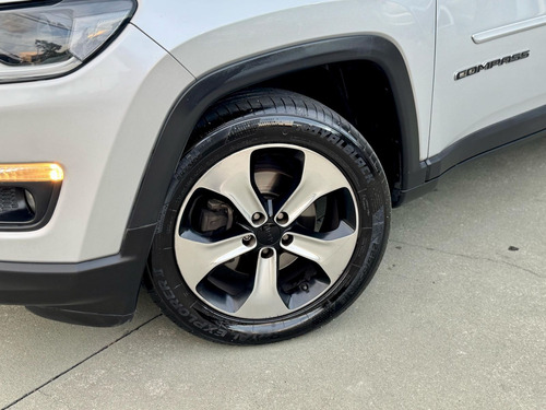 Jeep Compass LONGITUDE 2.0 4x2 Flex 16V Aut.