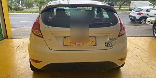 Imagem 4 de 9 de Ford Fiesta Se 1.6 16v Flex 5 P