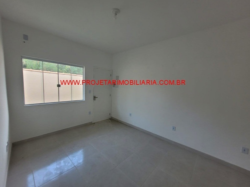 Imagem 6 de 18 de Excelente Casa - Prata - 2 Quartos Sendo 1 Suite - 1 Sala - 1 Banheiro - 1 Vaga De Garagem. - Ca00722 - 69399604