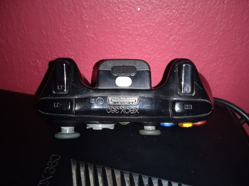 Xbox360 Slim +kinect Con 2 Juegos Y 2 Controles Inalámbricos (Usado)