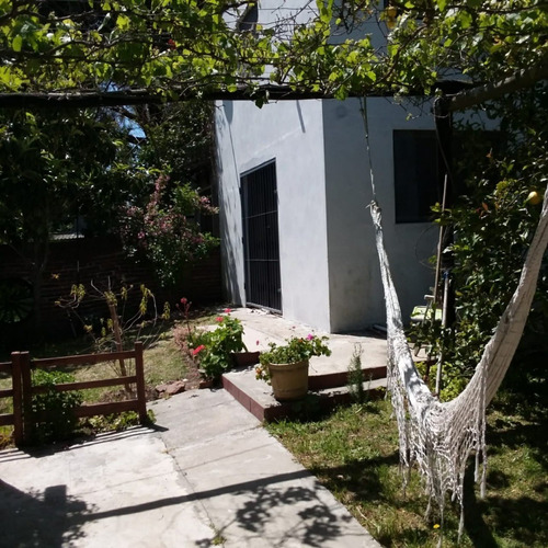 Imagen 14 de 17 de Venta De 2 Casas En Balneario San Luis, Costa De Oro, Canelones, Con Muebles Y Electrodomésticos, Parrilleros, Jardín Y Arboles, Contribución Al Día Y Posible Permuta