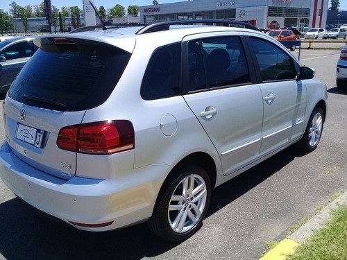 Volkswagen Suran 1.6 Highline L/15 Sedan Rd