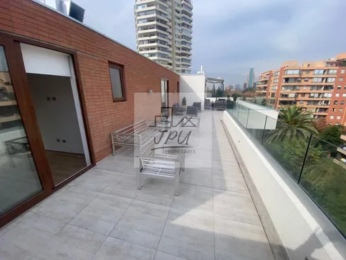 Penthouse Gran Terraza Quincho Clínica Alemana